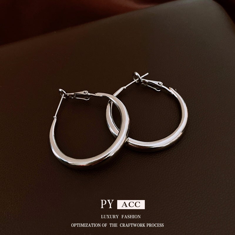 Cold Wind Personality Silver Needle Plain Ring Earrings Simple Earrings Ins Fashion High-End Earrings - Image 4
